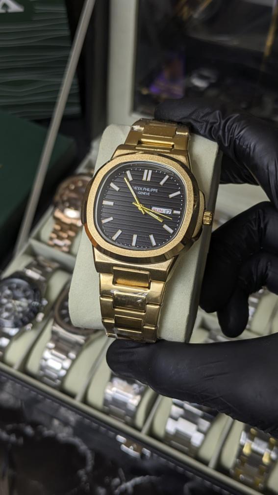Patek Phillipe Geneve | Gold Black | Day Date | Master Quality