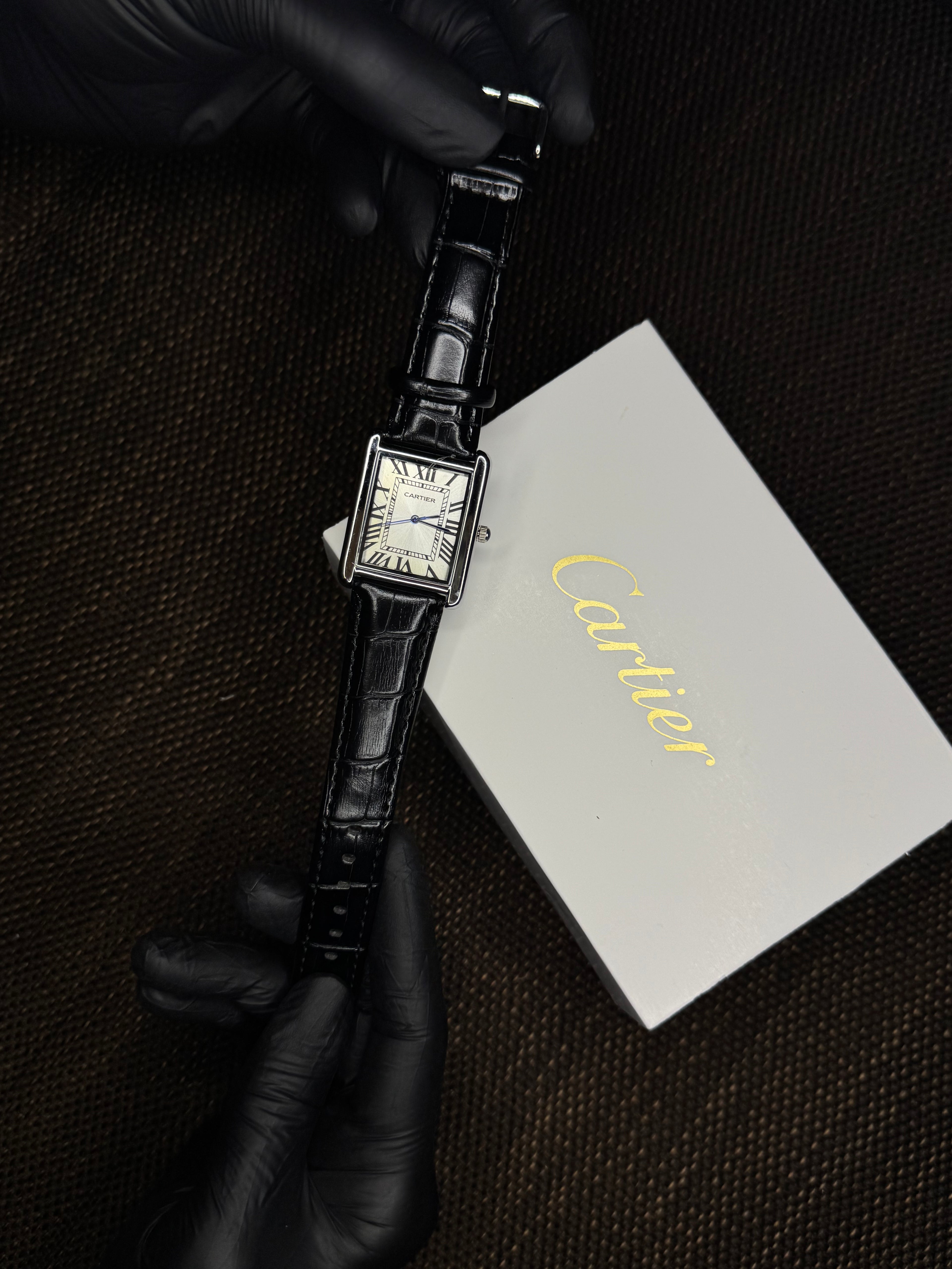 Cartier Tank | White Roman Dial