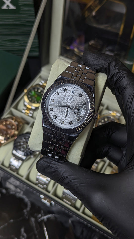 Rolex Oyster Perpetual | Land dweller | Master Quality | Silver White | Butterfly Lock | Date Just